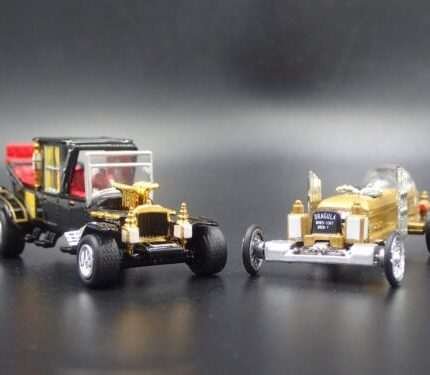THE MUNSTERS KOACH & DRAGULA BARRIS LEGACY SET RARE 1:64 SCALE DIECAST MODEL CAR