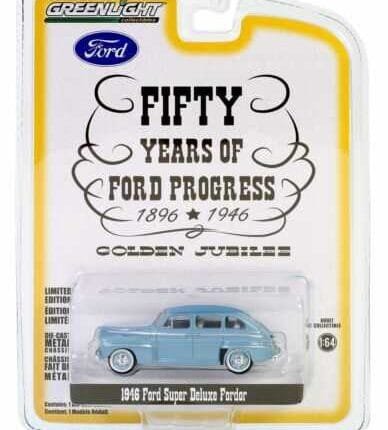Greenlight 1946 Ford Super Deluxe Fordor 28140 Anniversary 1:64