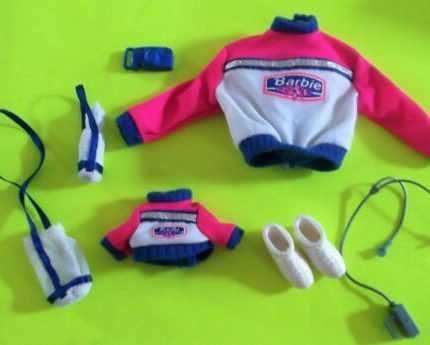 1999 Barbie FASHION AVE "HAPPY HIKING" Matchin' Outfits Water Bottle